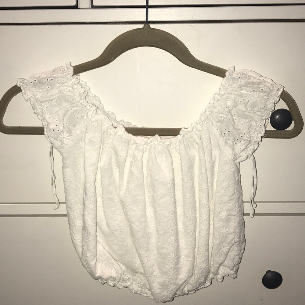 Garage Crop Top - Picture 3 of 3